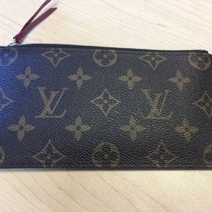 Louis Vuitton Pochette Felicie Zippered Insert
